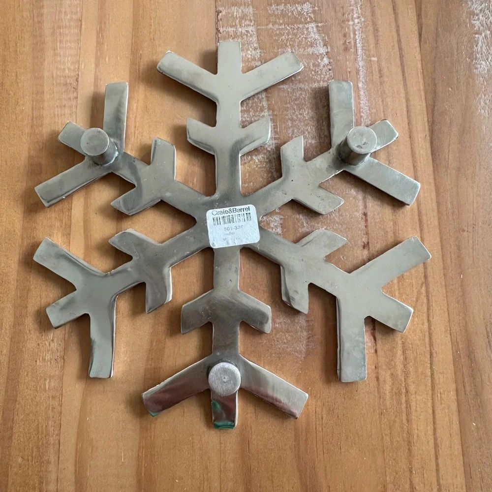 Crate & Barrel Silver-Tone 7